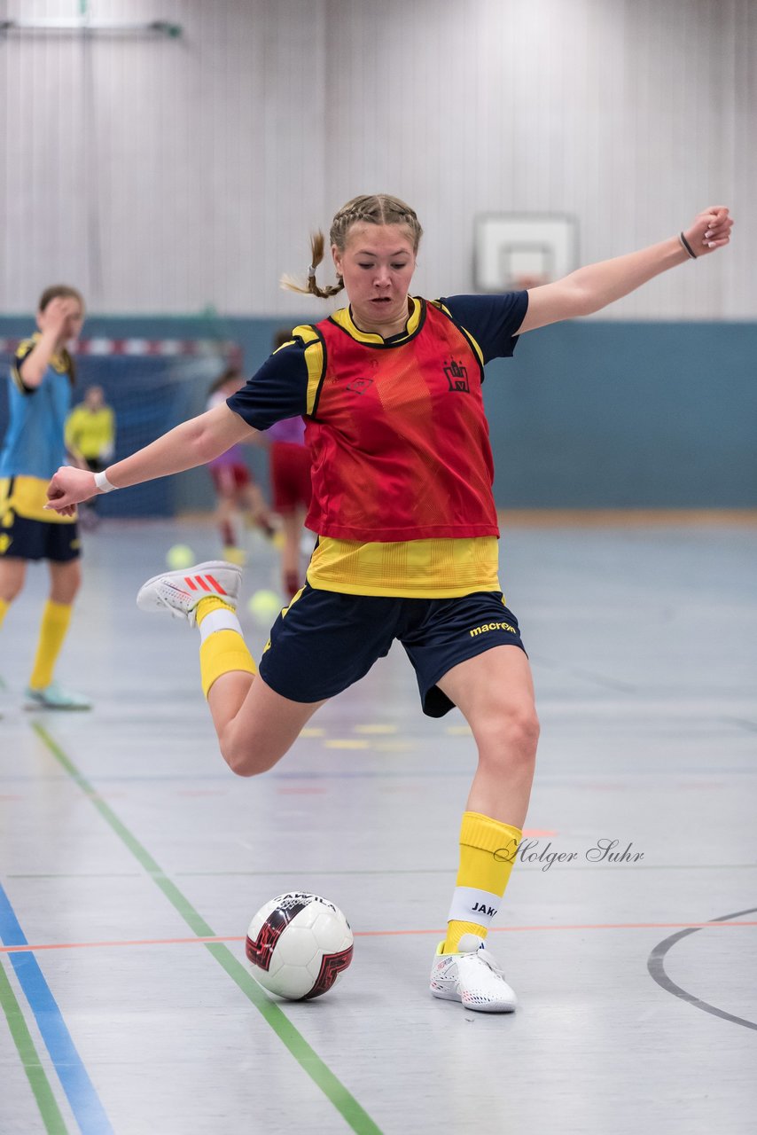 Bild 90 - wCJ Norddeutsches Futsalturnier Auswahlmannschaften